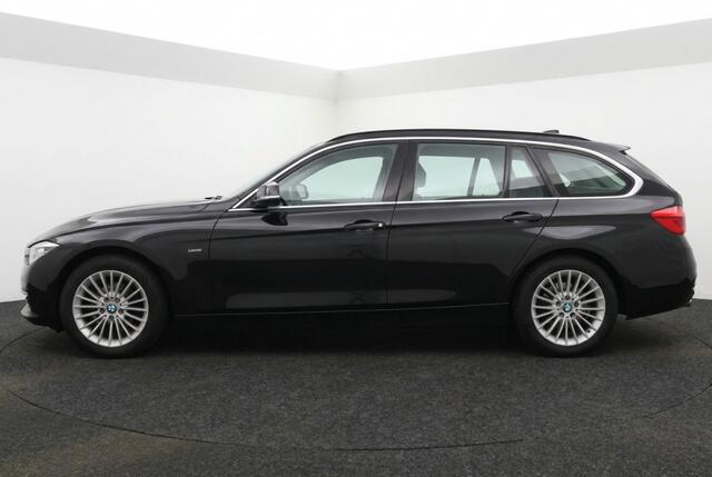 BMW 3-SERIE touring 320 i Luxury Line Purity Pano l Leder l Camera l VOL OPTIES
