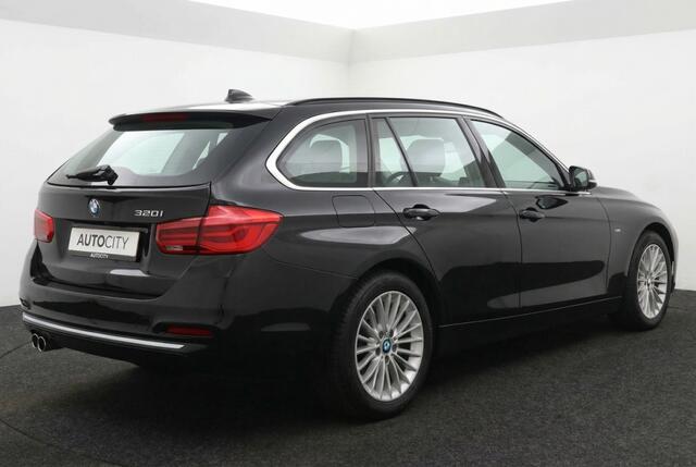 BMW 3-SERIE touring 320 i Luxury Line Purity Pano l Leder l Camera l VOL OPTIES