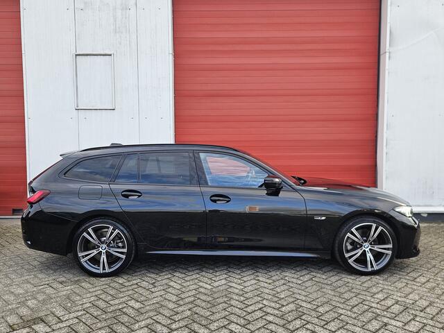 BMW 3-SERIE Touring 330e M-Sport | ACC | Carplay | Camera