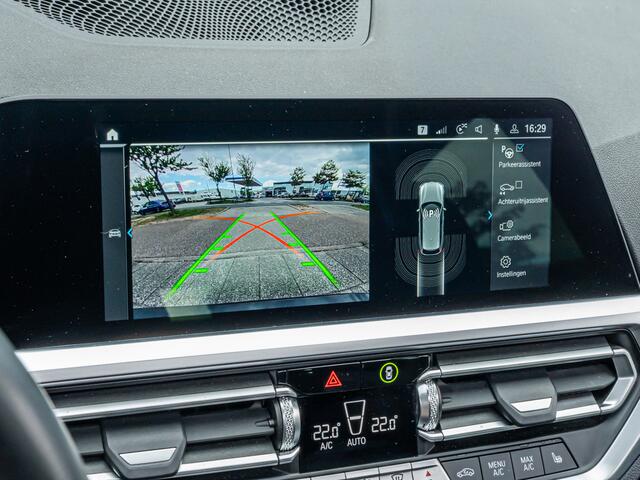 BMW 3-SERIE Touring 330e High Exe PANO LASER HARMAN KARDON SHADOW LINE M-SPORT