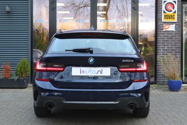 BMW 3-SERIE Touring 330e M-Sport Shadow Line Pano/Laser LED/Leder/360/Keyless/Headup/ACC/Dodehoek