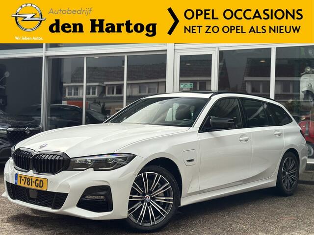 BMW 3-SERIE Touring 330e xDrive Business Edition Plus Pano / HUD / ECC / 360 Camera