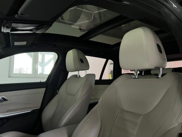 BMW 3-SERIE Touring 330i xDrive M-SPORT ** LED, BEIGE LEDER, PANORAMA, NAVI+, ACC, 19-INCH LMV ** 1e EIG - slechts 55.887km. ** ** INFORMEER OOK NAAR ONZE AANTREKKELIJKE FINANCIAL-LEASE TARIEVEN **