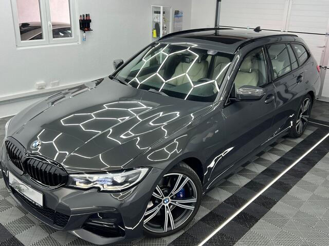 BMW 3-SERIE Touring 330i xDrive M-SPORT ** LED, BEIGE LEDER, PANORAMA, NAVI+, ACC, 19-INCH LMV ** 1e EIG - slechts 55.887km. ** ** INFORMEER OOK NAAR ONZE AANTREKKELIJKE FINANCIAL-LEASE TARIEVEN **