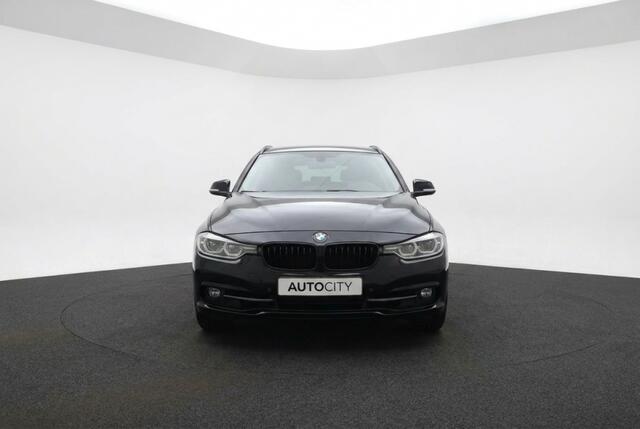 BMW 3-SERIE touring 320 i Sport Line Shadow Camera l Leder l Elektrische Achterklep