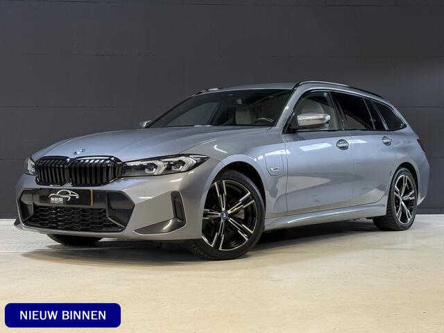 BMW 3-SERIE Touring 330e | M-pakket | Lederen sportstoelen | Harman/Kardon | Sfeerverlichting | Full LED