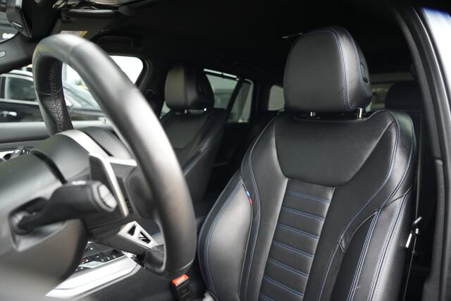 BMW 3-SERIE Touring 330e M Sport High Executive 292pk Navigatie/HUD/360Camera