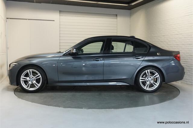 BMW 3-SERIE 318i LCI M Sport M-Pakket | Navig | Dealerauto | 318i
