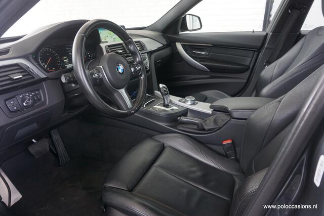 BMW 3-SERIE 318i LCI M Sport M-Pakket | Navig | Dealerauto | 318i
