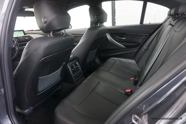 BMW 3-SERIE 318i LCI M Sport M-Pakket | Navig | Dealerauto | 318i