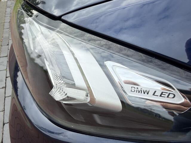 BMW 3-SERIE Touring 320e | Nieuw Model | Camera | Zwarte Hemel | NL-Auto | Cruise control adaptief met Stop&Go |