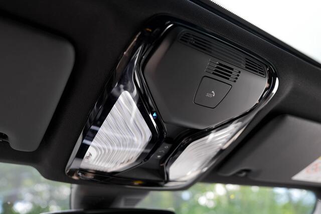 BMW 3-SERIE Touring 330e M-Sport | Pano | Trekhaak | 360 camera