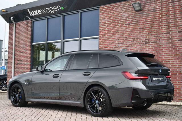 BMW 3-SERIE Touring 330e M-Sport Pano ACC H/K El-zetels HUD Dravitgrau 19inch