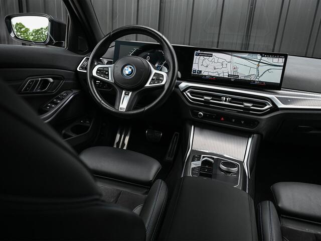 BMW 3-SERIE Touring 330e xDrive