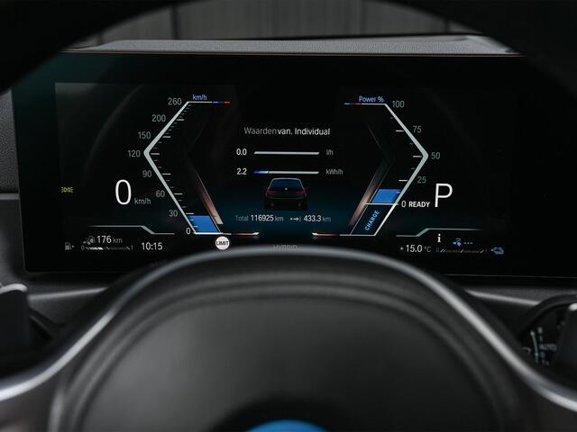 BMW 3-SERIE Touring 330e xDrive