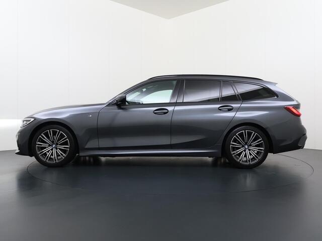 BMW 3-SERIE Touring 320i Executive M Sport PANORAMADAK | ADAPTIVE CRUISE | BMW DEALER ONDERHOUDEN | GROOT ONDERHOUD GEHAD | RIJKLAAR | ELEKTRISCHE ACHTERKLEP | CAMERA | STOELVERWARMING | 12 MND BOVAG GARANTIE | APPLE CARPLAY