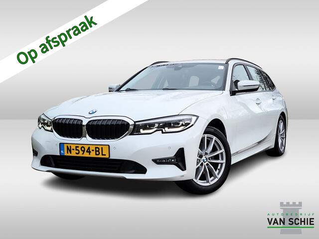 BMW 3-SERIE Touring 320i Business Edition 1e-Eig. & Dealer-Onderh. BOVAG-Garantie. NL-Auto.