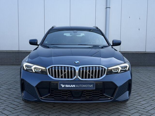 BMW 3-SERIE Touring 330i xDrive | M-Sport | Adaptive