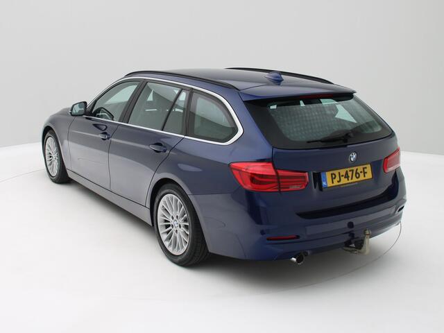 BMW 3-SERIE Touring 318i Executive Leder / Trekhaak / Origineel NL