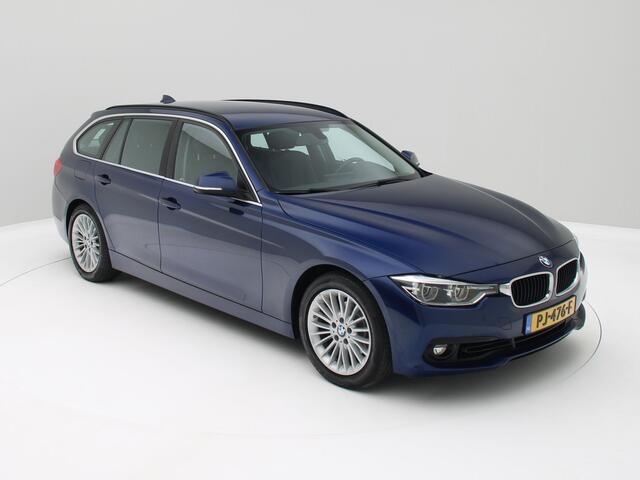 BMW 3-SERIE Touring 318i Executive Leder / Trekhaak / Origineel NL