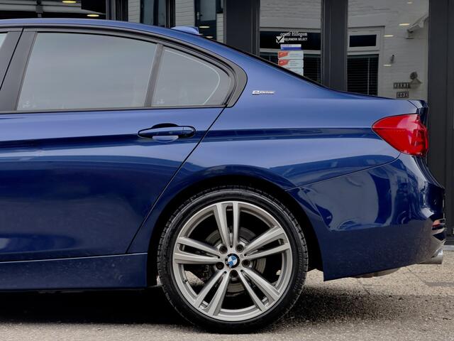 BMW 3-SERIE 330e AUT8 M-SPORT HIGH EXECUTIVE LEDER NAVI SPORT-INT AIRCO LED LMV PDC