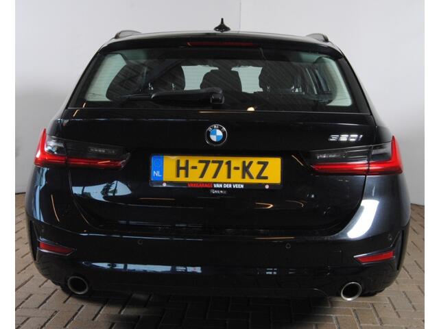 BMW 3-SERIE Touring 320i Executive Ed. | Carplay | Navigatie| Virtual Cockpit.