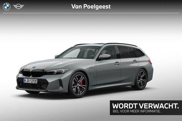 BMW 3-SERIE Touring 330e | M-Sport Pro | Panoramadak | Trekhaak | Stoelverwarming |