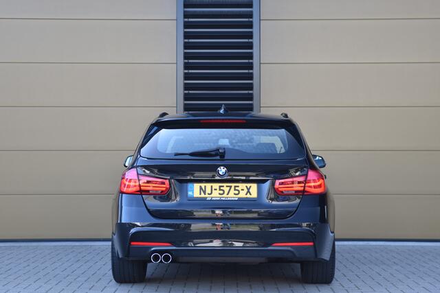 BMW 3-SERIE Touring 320i Executive * M-Sportpakket * Panoramadak * LED * Lichtpakket *