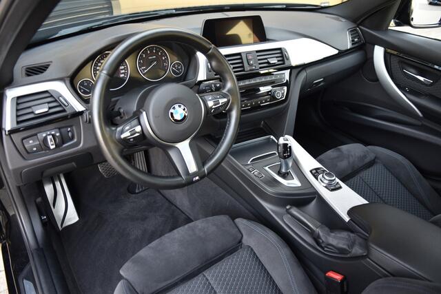 BMW 3-SERIE Touring 320i Executive * M-Sportpakket * Panoramadak * LED * Lichtpakket *
