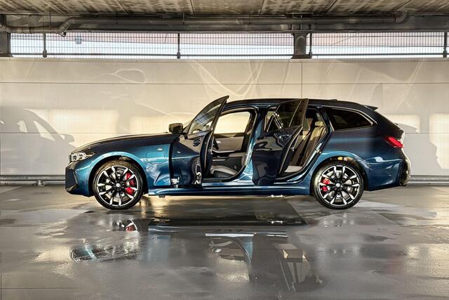 BMW 3-SERIE Touring 330e M Sport Edition | M Sportpakket Pro | Innovation Pack | Comfort Pack | Trekhaak