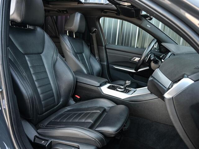 BMW 3-SERIE Touring 330e High Executive | M-Sport | Panoramadak | Hifi | ACC | Stoelverwarming | Ambienteverlichting | Keyless | PDC V+A