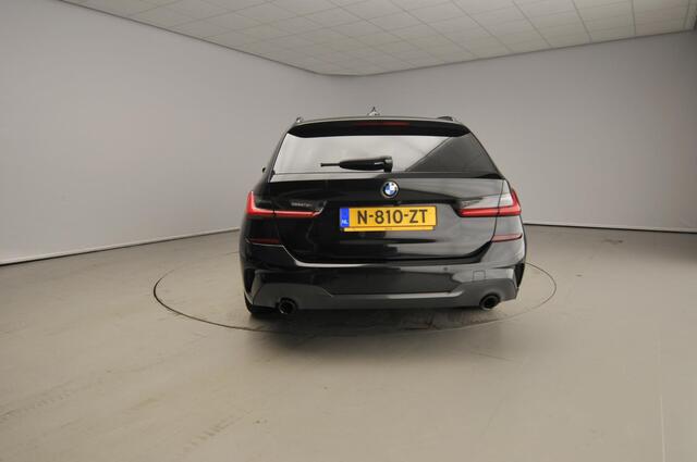 BMW 3-SERIE Touring 318i | M-Sportpakket | LED | Navigatie | Sportstoelen | Clima | Shadow line | DAB | Hifi speakers | Alu 19 inch