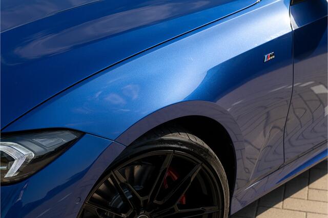 BMW 3-SERIE M340i xDrive Touring ACC M Seats Pano HUD H/K Carbon Trekhaak