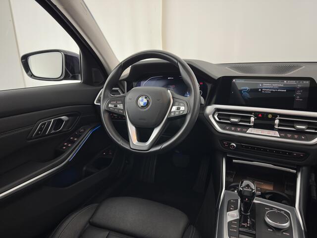 BMW 3-SERIE Touring 320e Business Edition Plus (Plug-in) (INCL.BTW) *PANO | LASER-LIGHT | LEATHER | HEATED-SPORTSEATS | HIFI-SOUND | KEYLESS | DIGI-COCKPIT | NAVI-FULLMAP | DAB | AMBIENT-LIGHT | PRIVACY-GLASS | ECC | PDC | CRUISE | 19''ALU | TOWBAR