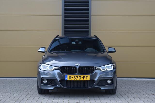 BMW 3-SERIE Touring 340i xDrive * M-Sport * Trekhaak * Apple CarPlay * 19'LM * Head-up * Sfeerverlichting *