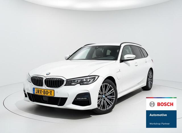 BMW 3-SERIE Touring 330e M sport ACC Trekhaak