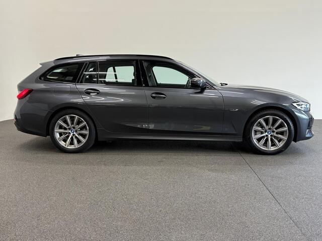 BMW 3-SERIE Touring 330e Sportline Automaat 292pk Airco Navi Carplay PDC VA Adaptive Cruise Control Stoel/Stuurwielverwarming Full LED BMW HiFi