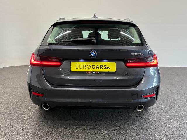 BMW 3-SERIE Touring 330e Sportline Automaat 292pk Airco Navi Carplay PDC VA Adaptive Cruise Control Stoel/Stuurwielverwarming Full LED BMW HiFi