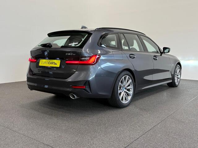 BMW 3-SERIE Touring 330e Sportline Automaat 292pk Airco Navi Carplay PDC VA Adaptive Cruise Control Stoel/Stuurwielverwarming Full LED BMW HiFi