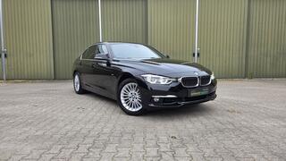 BMW 3-SERIE