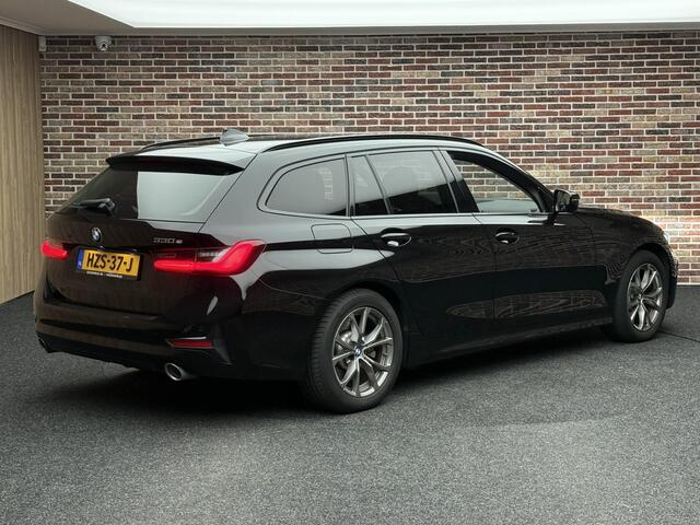 BMW 3-SERIE Touring 330e Business Edition Plus