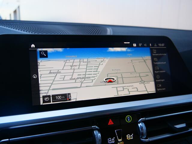 BMW 3-SERIE Touring 318i High Executive Edition 157 Pk Automaat Navi / DAB / Apple Carplay / Leer / M-pakket