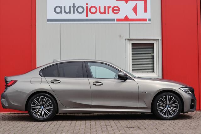 BMW 3-SERIE 330e Business Edition Plus