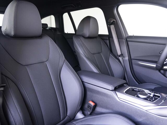 BMW 3-SERIE Touring 330e | M Sportpakket | Comfort Pack | 18 inch | Comfort Access | Stoelverwarming | HiFi Audiosysteem | Trekhaak