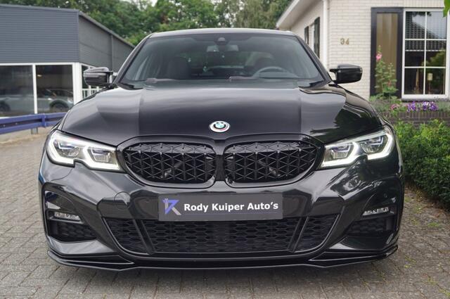 BMW 3-SERIE 330e (292pk) M340I Look Wheelforce/Laser/HUD/Keyless/Carbon