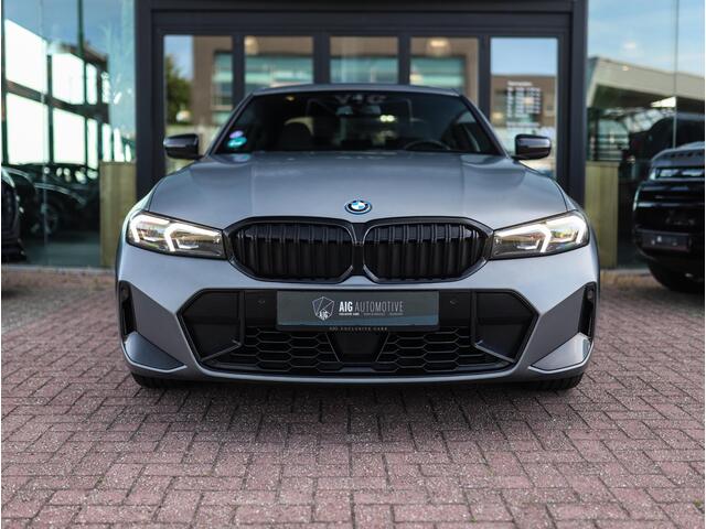 BMW 3-SERIE 330e | Frozen | M-Sport Pro | Pano | H/K | Memory