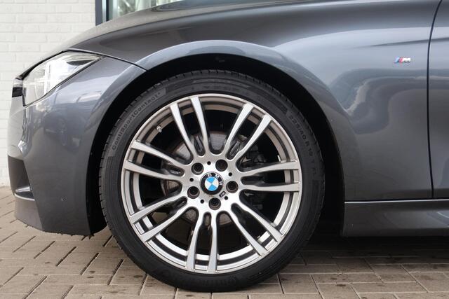 BMW 3-SERIE 320i Edition M Sport Shadow Executive | M Sport | HiFi | Cruise Control | 18" LM | Lentevoordeel