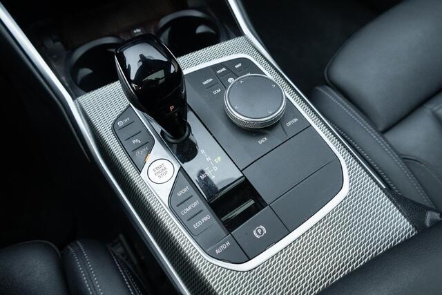 BMW 3-SERIE Touring 318i Business Edition Plus
