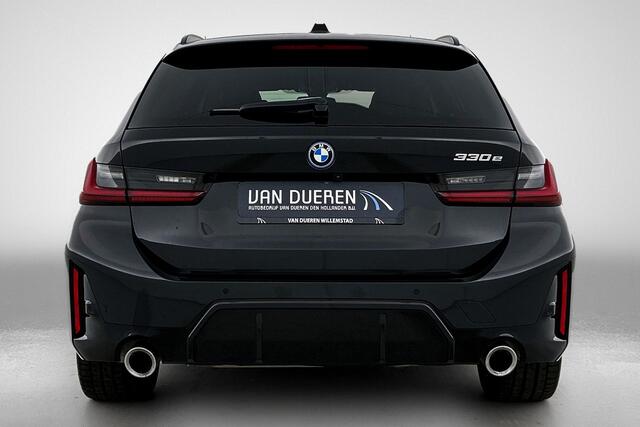 BMW 3-SERIE Touring 330e M-Sport,Driving assistent, HUB, Stoelen pakket