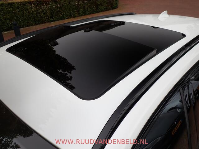 BMW 3-SERIE Touring M340i xDrive !! 450 PK !! / 360* / HEAD-UP / ACC / CARPLAY / TREKHAAK